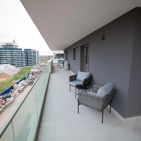 Two-Bedroom Apartment With Wraparound Balcony Near Pipera Metro-3